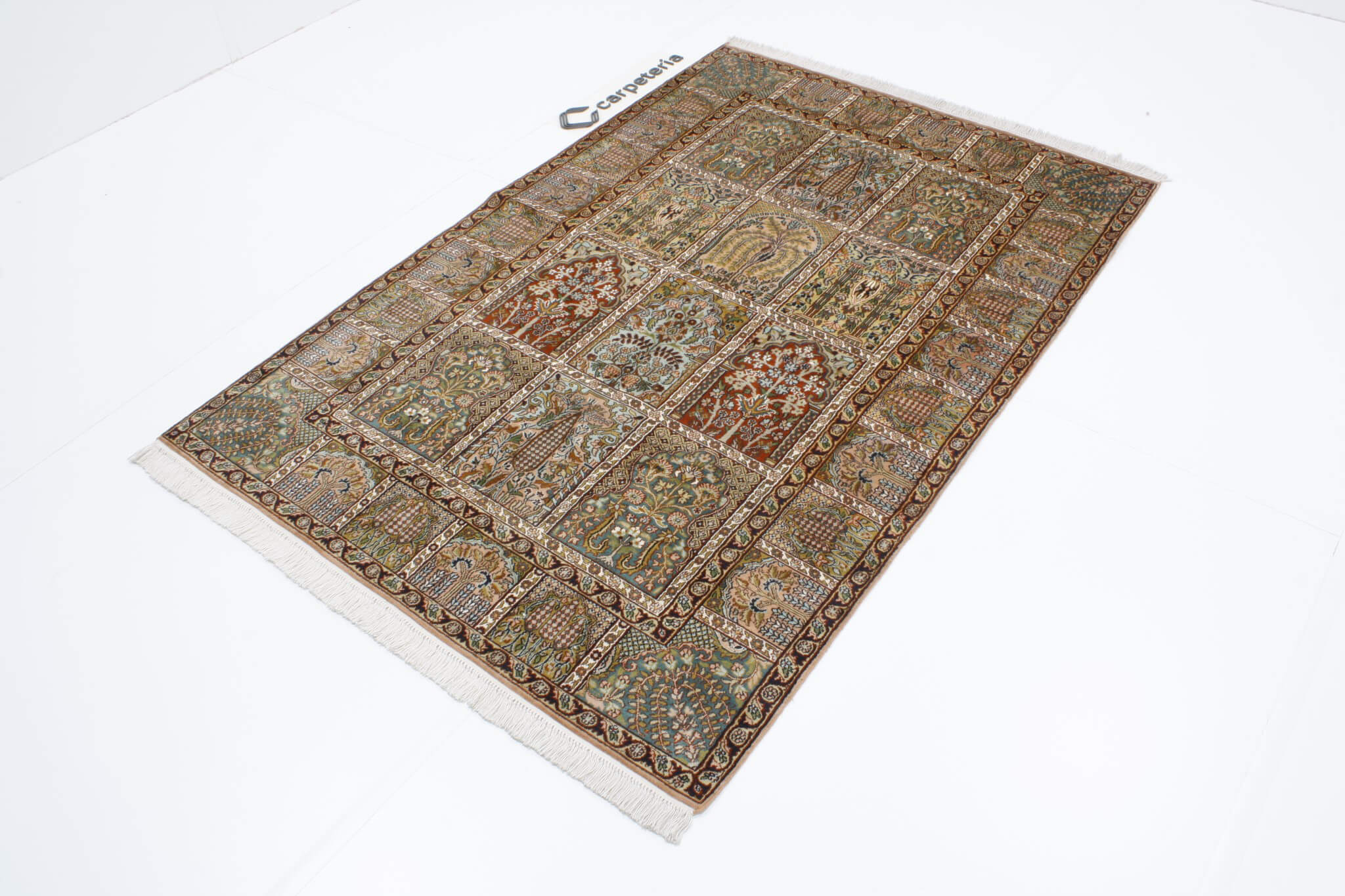 Oriental rug Kashmir Silk Exclusive