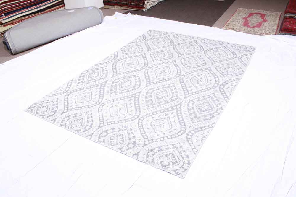 Modern rug Crystal Collection