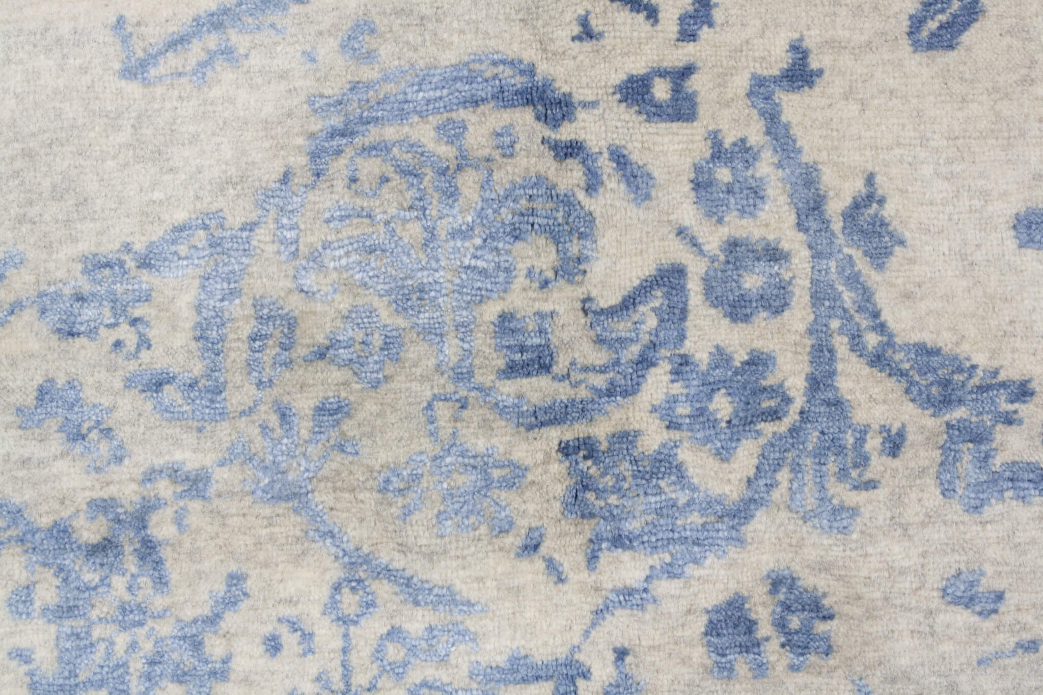 Modern rug Ikat Royal