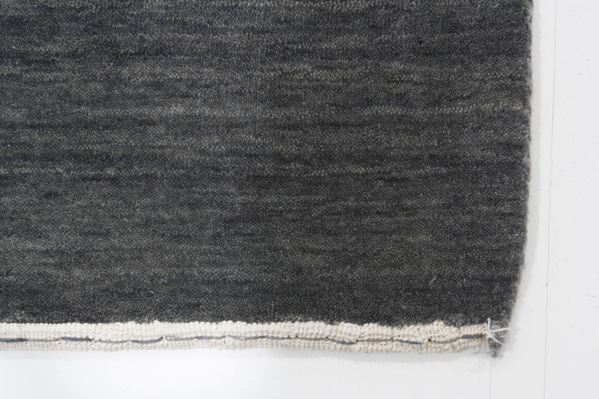 Modern rug Loribaft