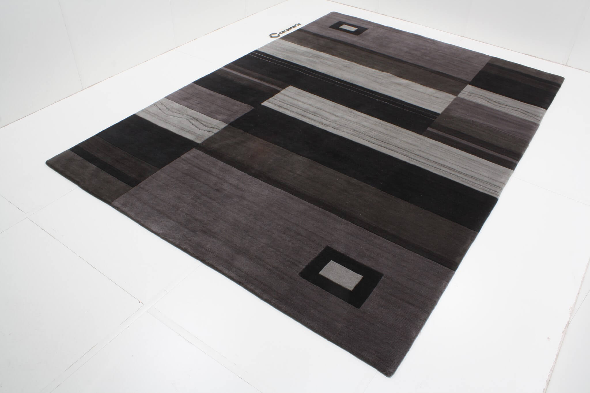 Modern rug Nepal Exclusive