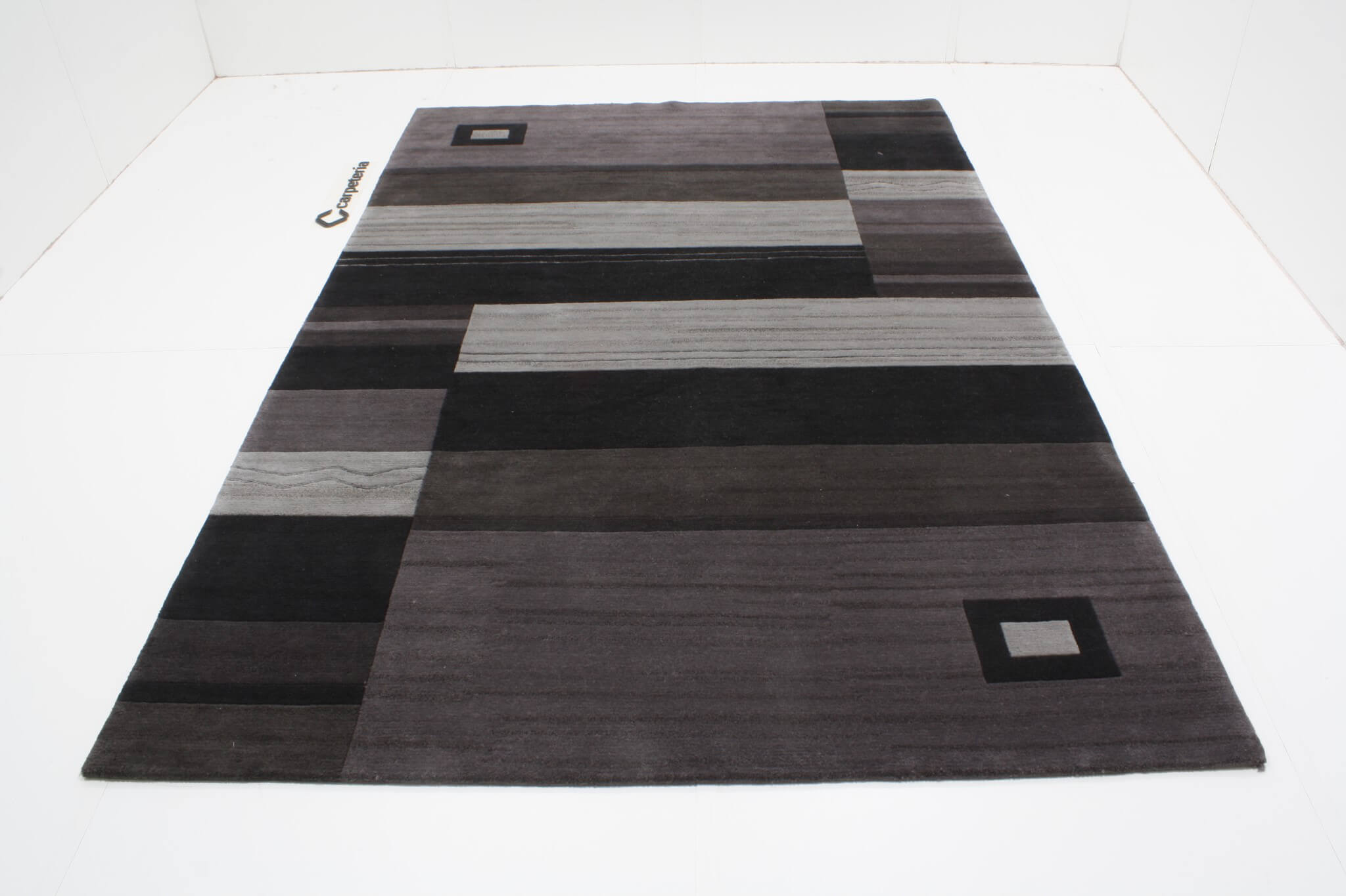 Modern rug Nepal Exclusive