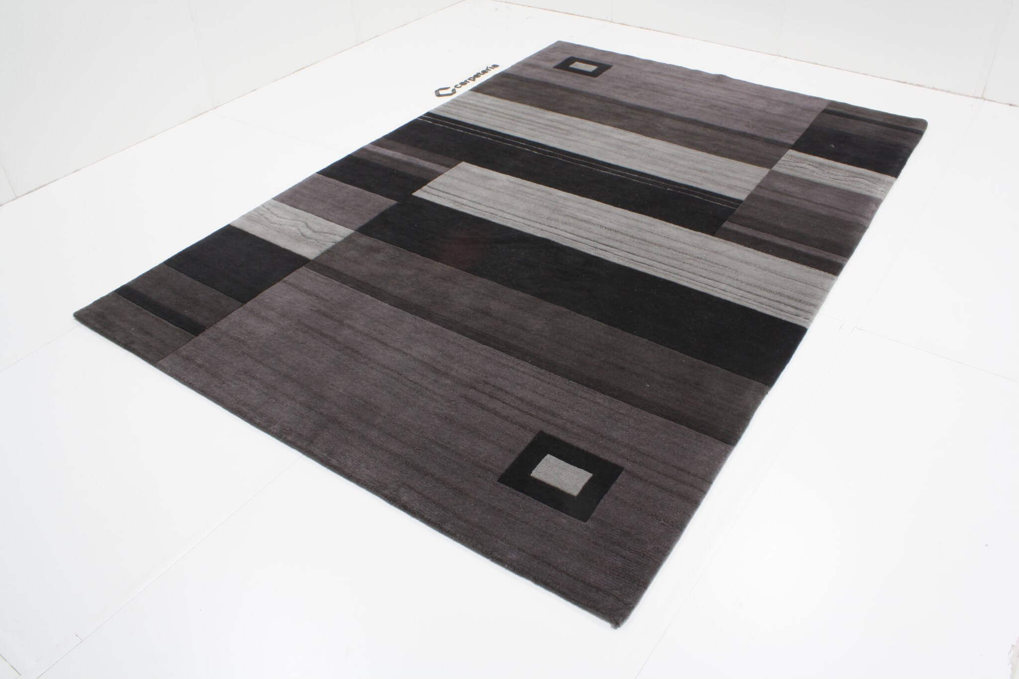 Modern rug Nepal Exclusive