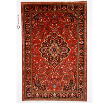 Persian rug Mahal