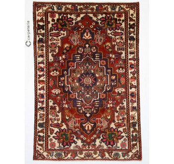 Persian rug Bakhtiar