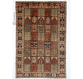 Persian rug Bakhtiar