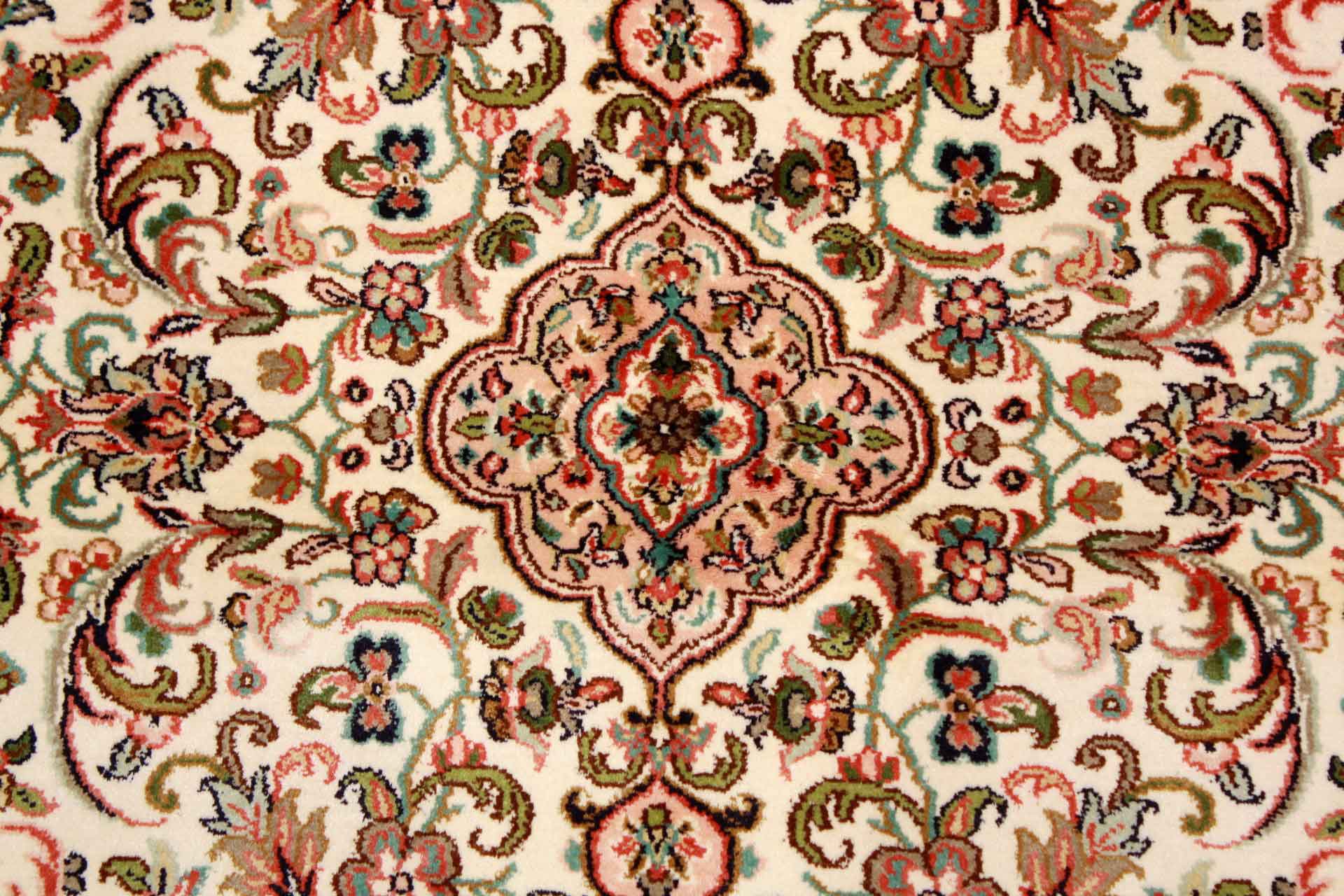 Oriental rug Kashmir Silk Exclusive