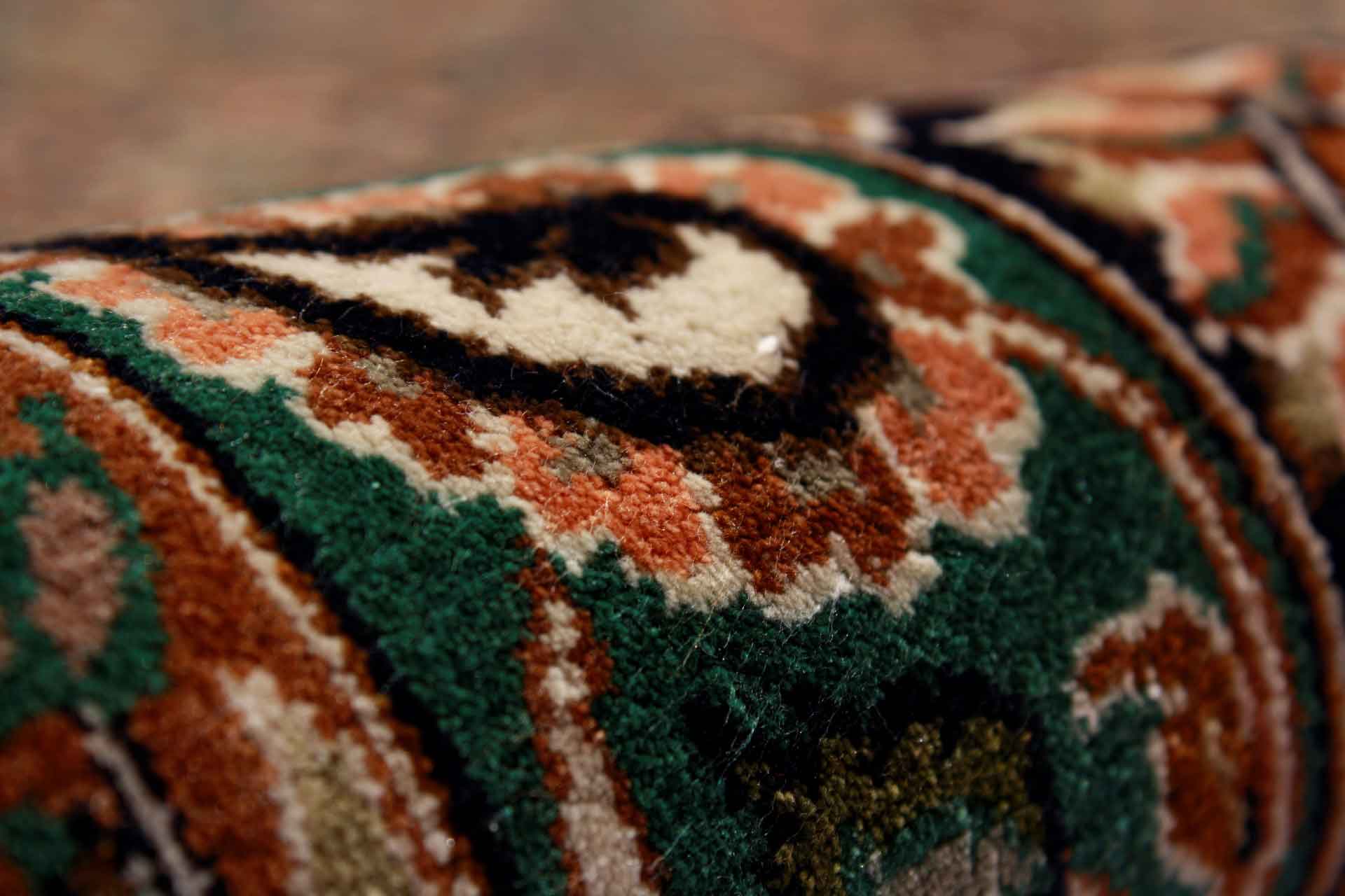 Oriental rug Kashmir Silk Royal