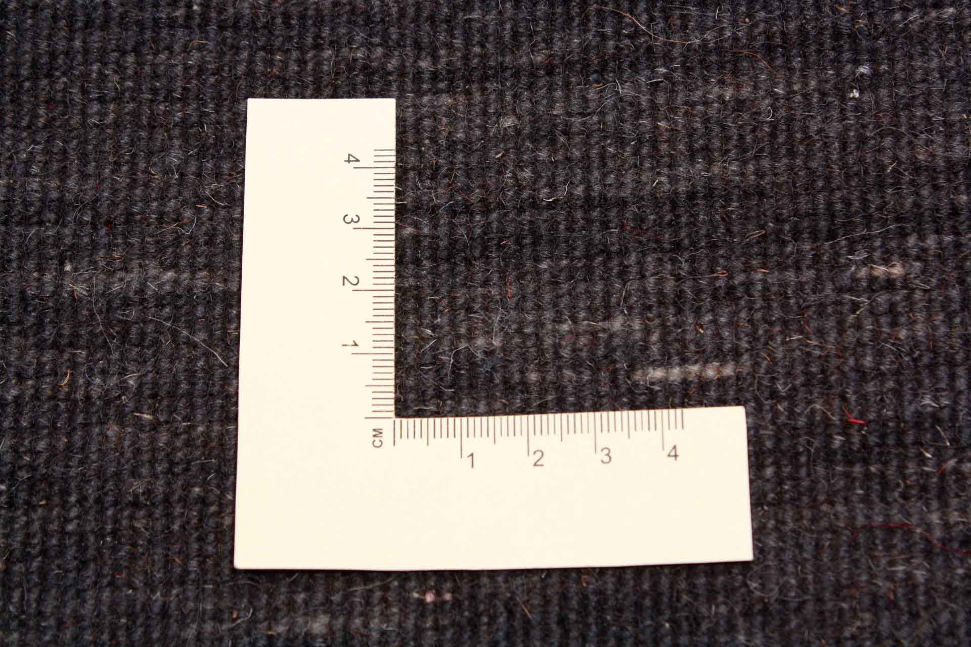 Modern rug Loribaft