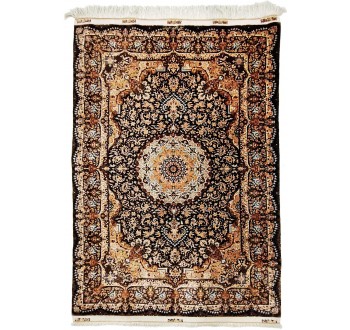 Ghom Silk Imperial
