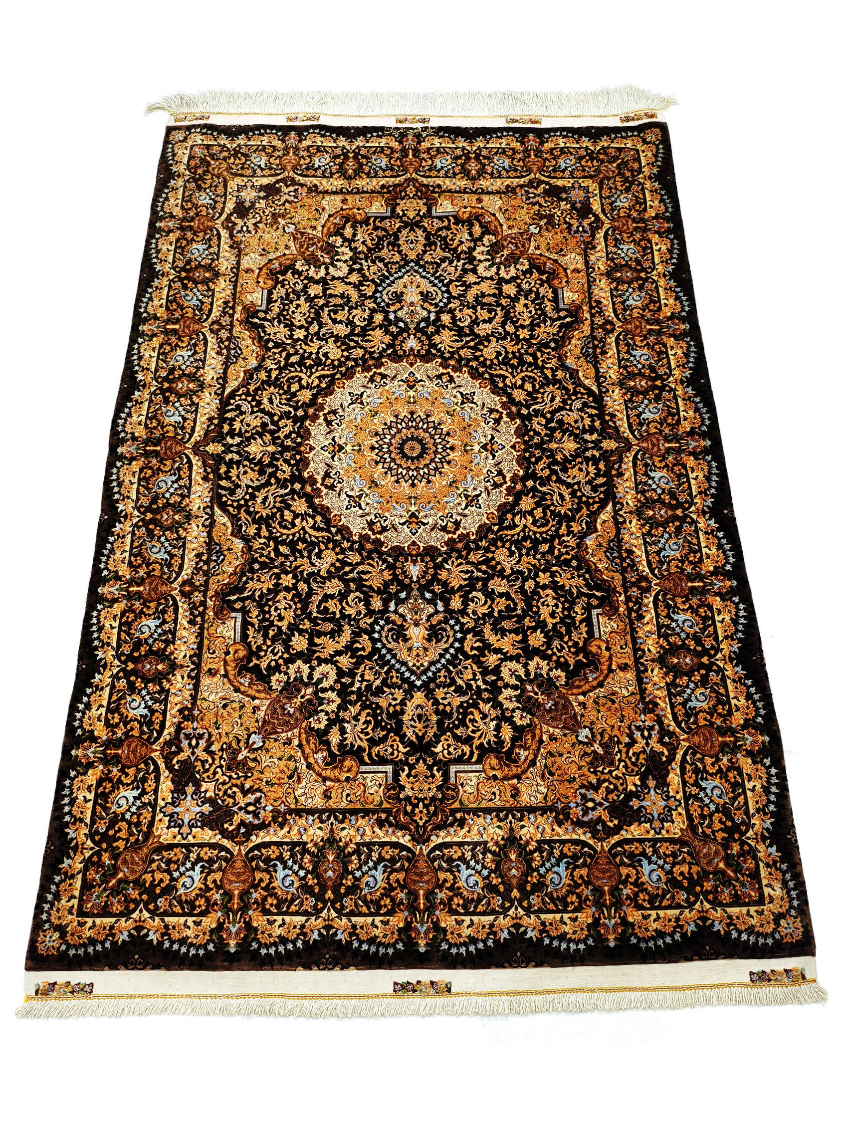 Qom Hedvábí Imperial