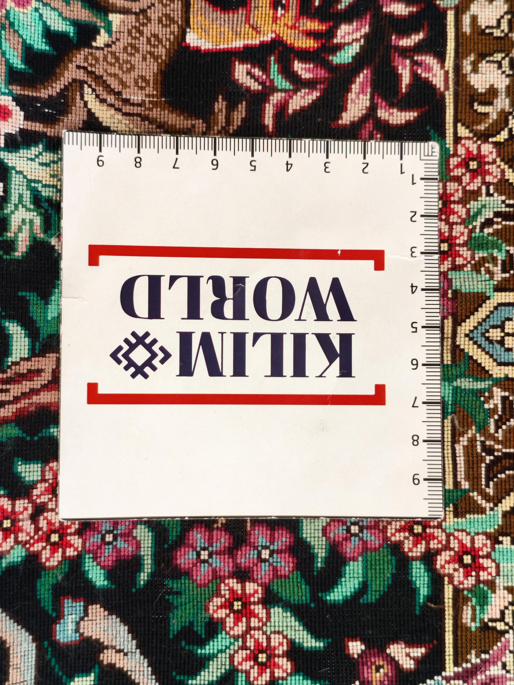Qom Hedvábí Royal