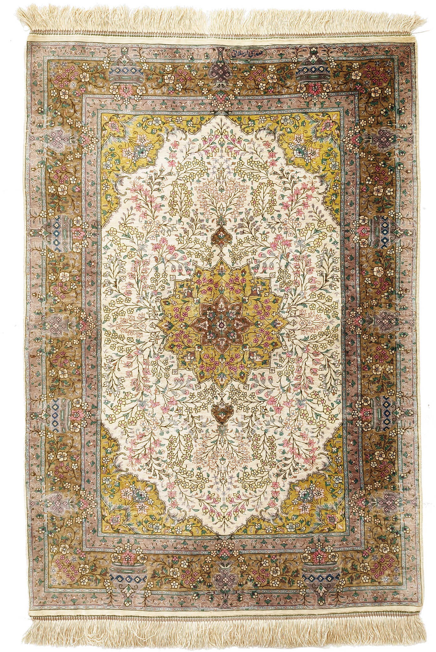 Qom Hedvábí Imperial