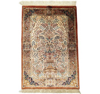Ghom Silk Royal