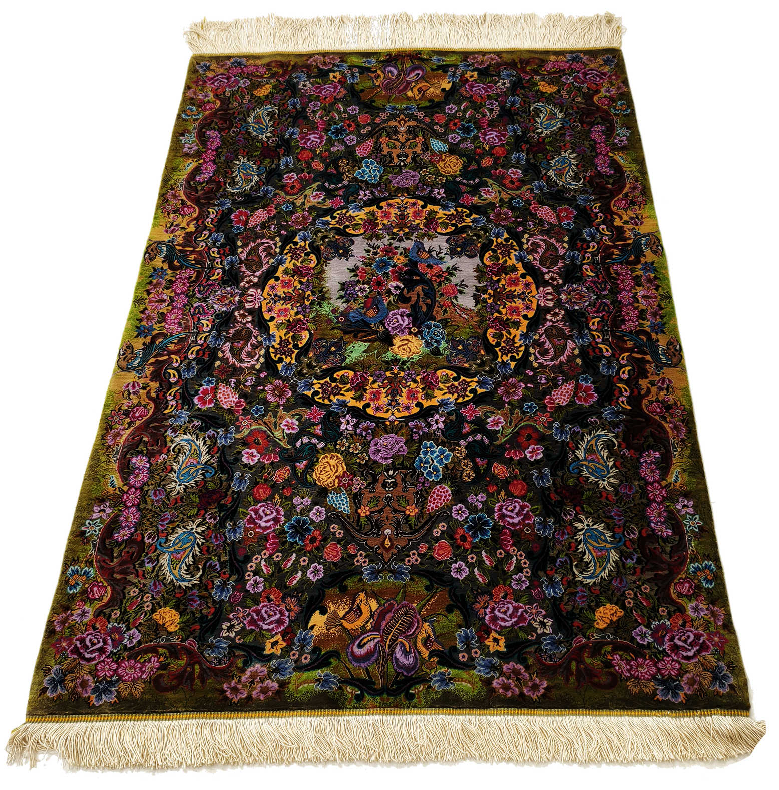 Qom Hedvábí Imperial