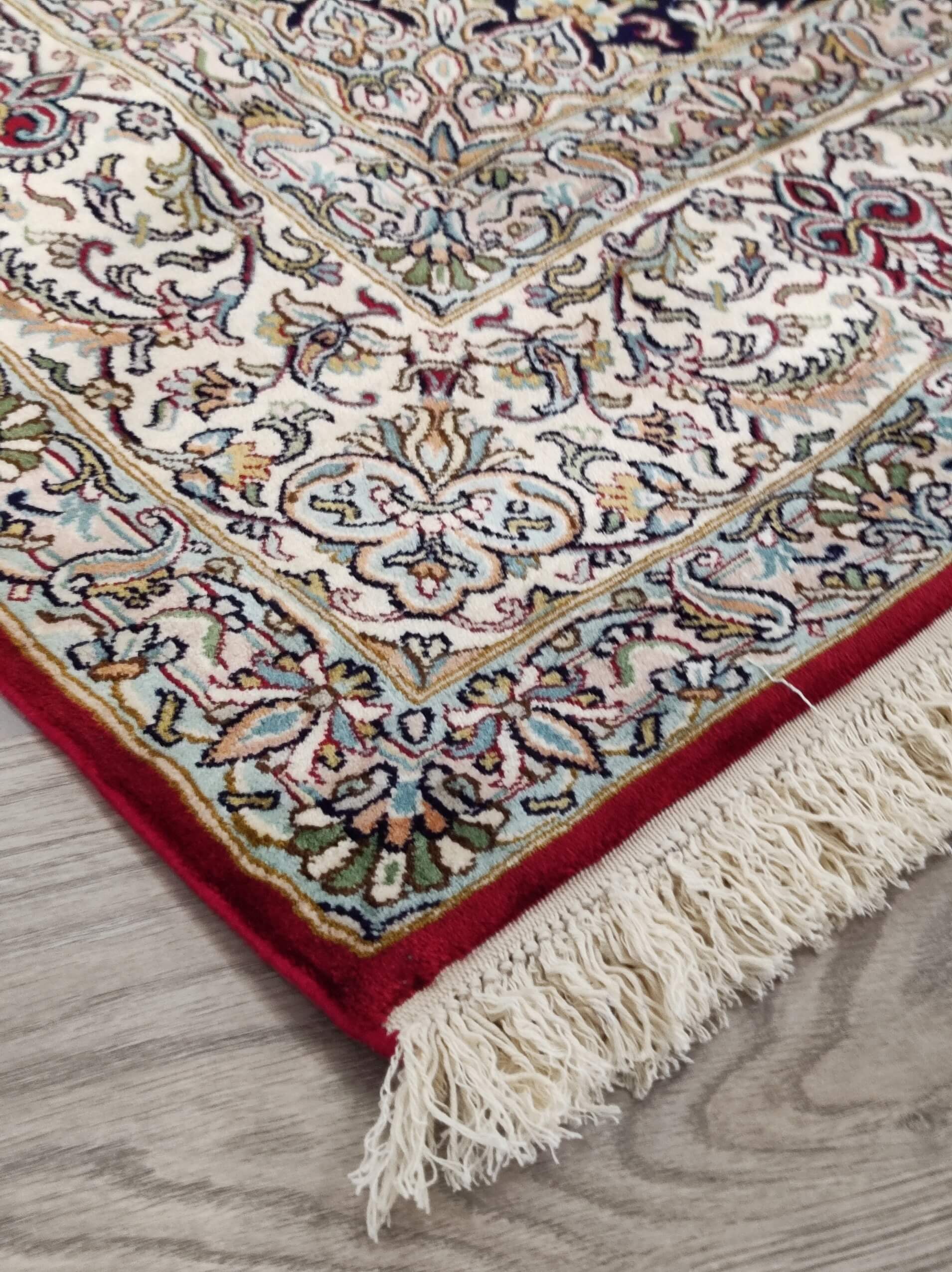 Oriental rug Kashmir silk Royal