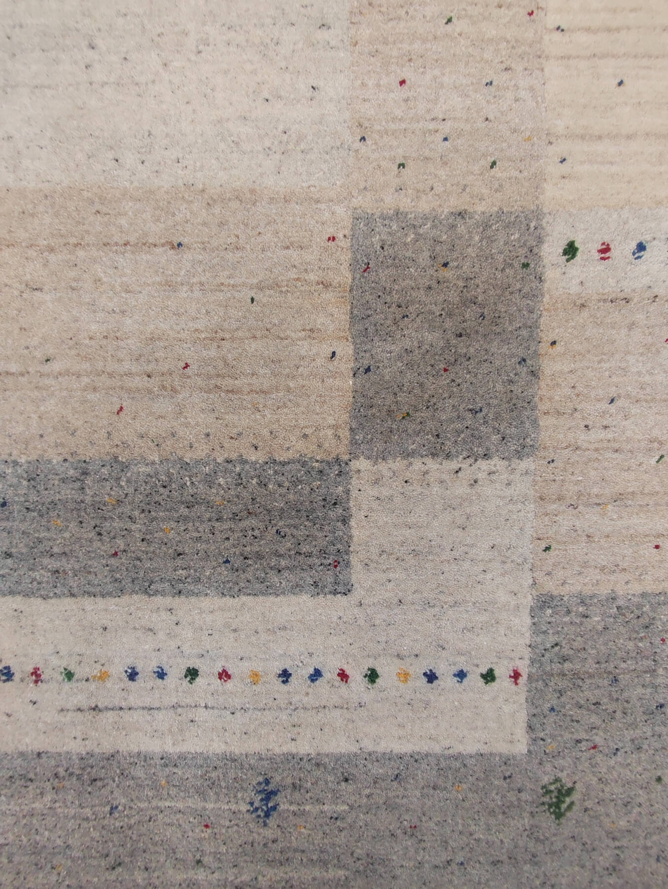 Moderní koberec Loribaft Exkluziv