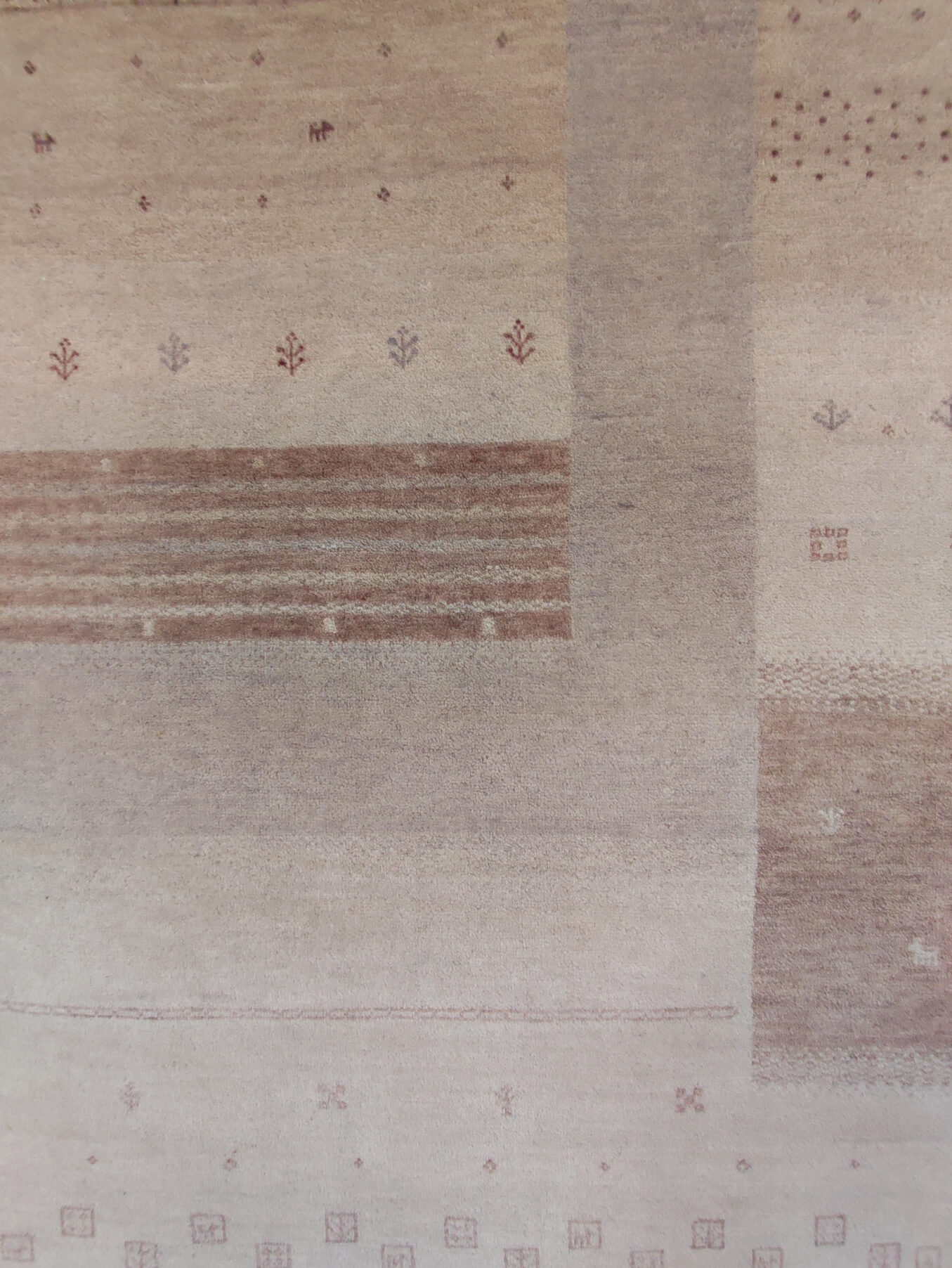 Modern rug Loribaft Royal