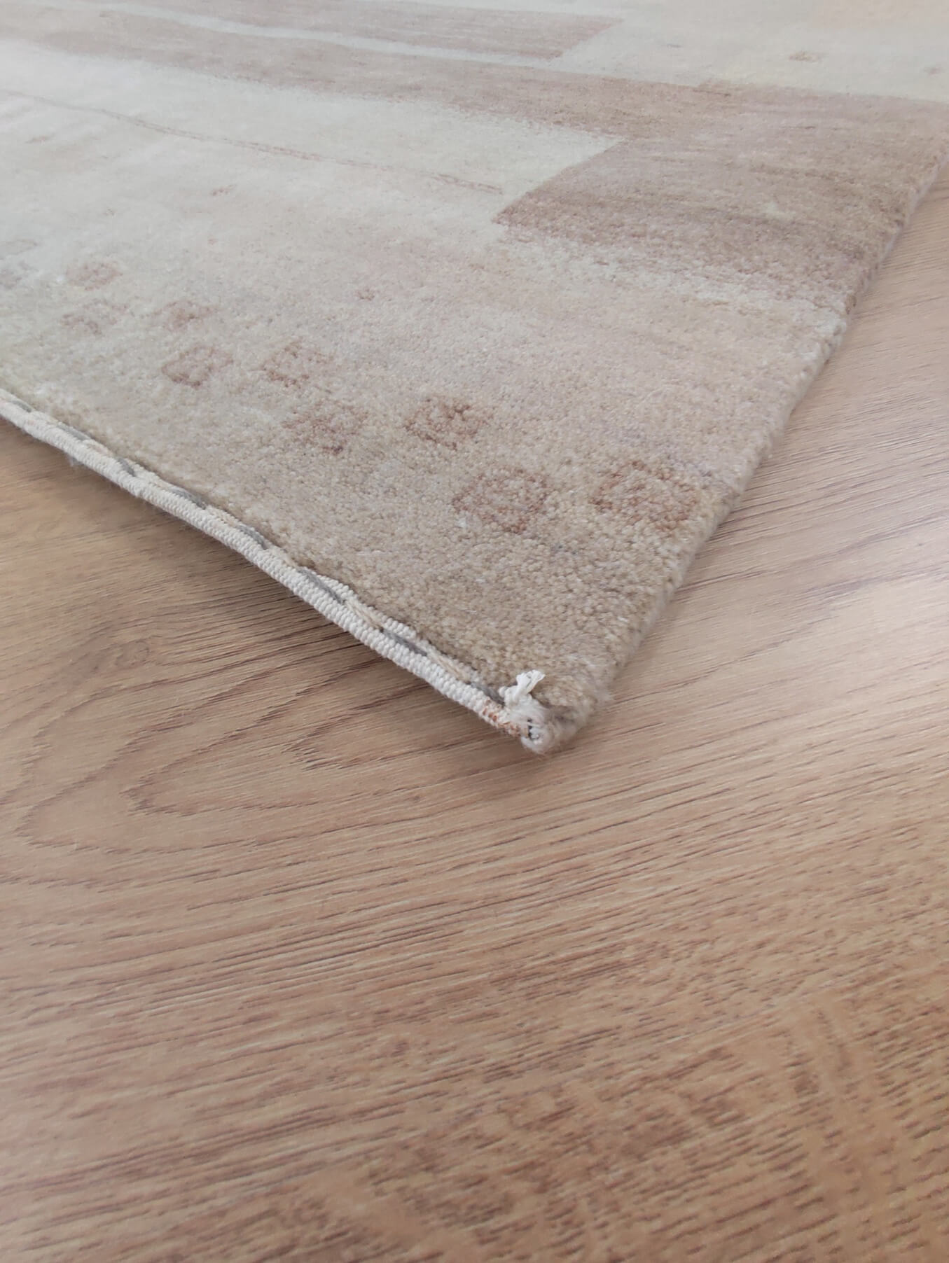 Modern rug Loribaft Royal