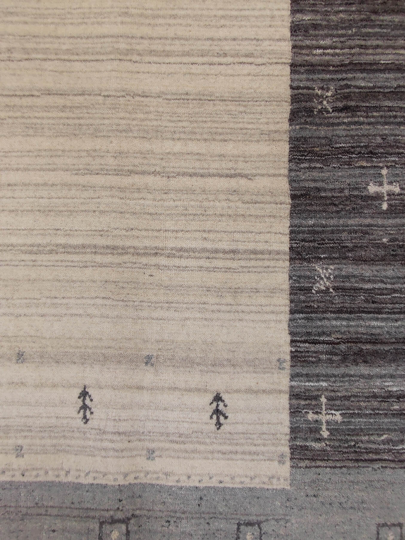 Modern rug Loribaft Royal