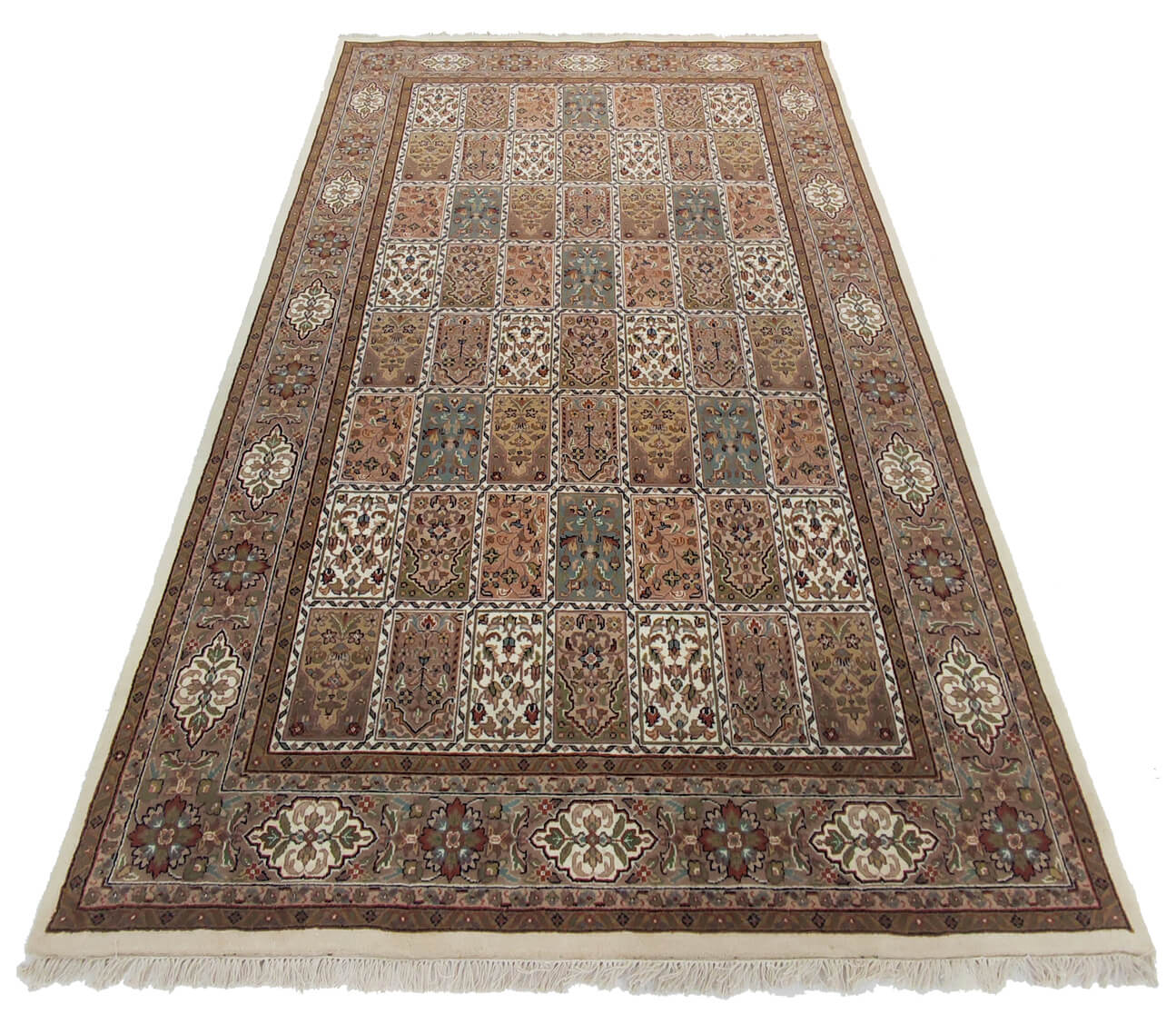 Oriental rug Qom Exclusive