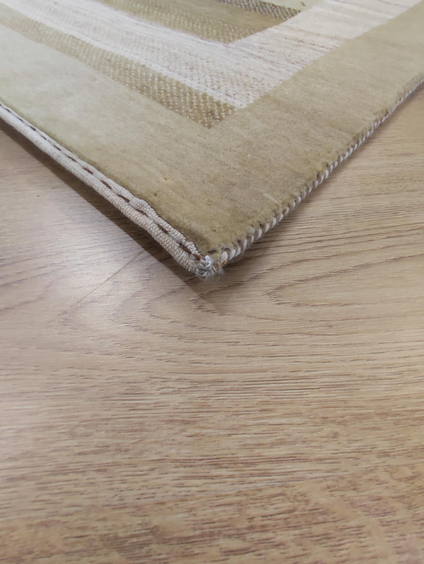 Modern rug Loribaft Royal