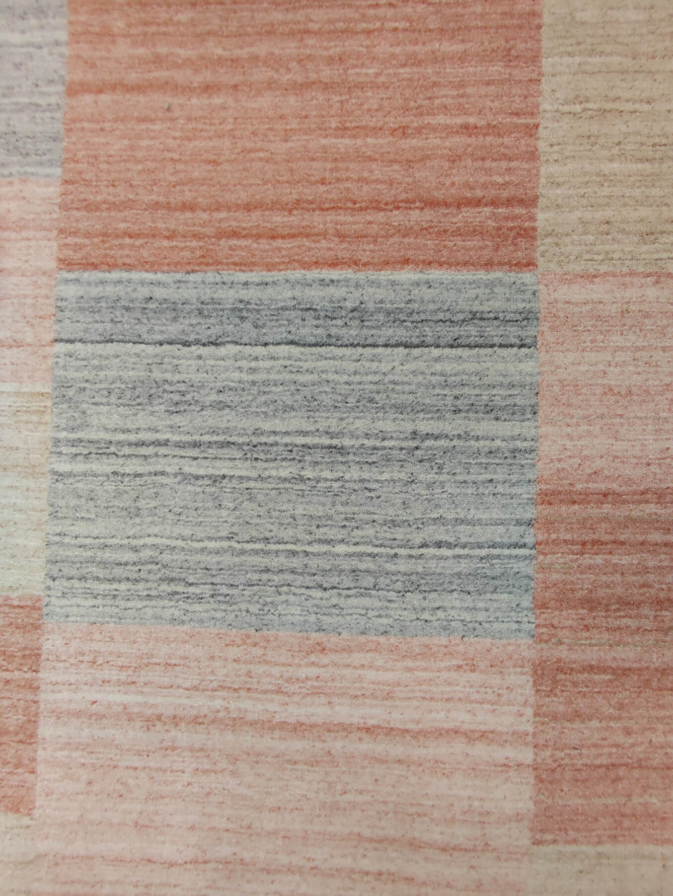 Moderní koberec Loribaft Exkluziv