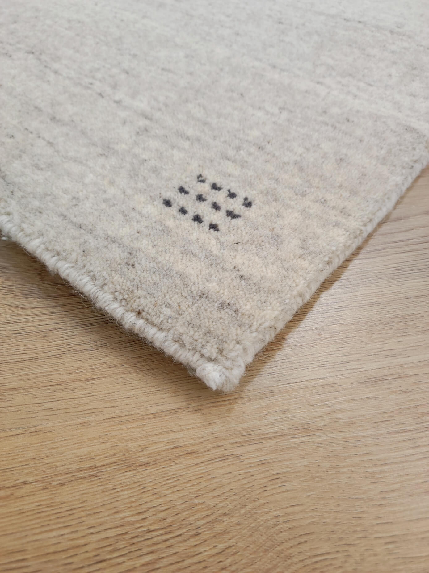 Moderní koberec Loribaft Exkluziv