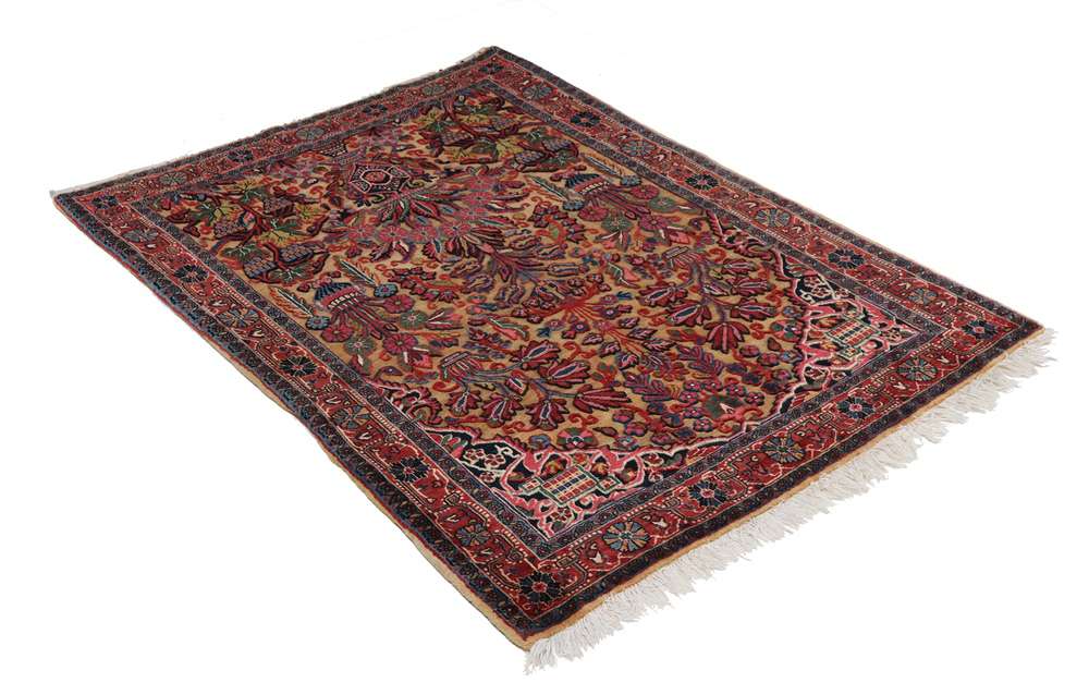 Persian rug Sarugh