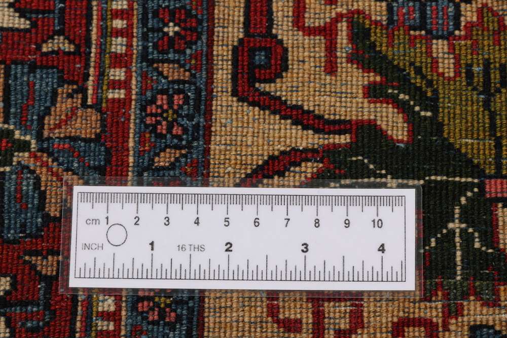 Persian rug Sarugh
