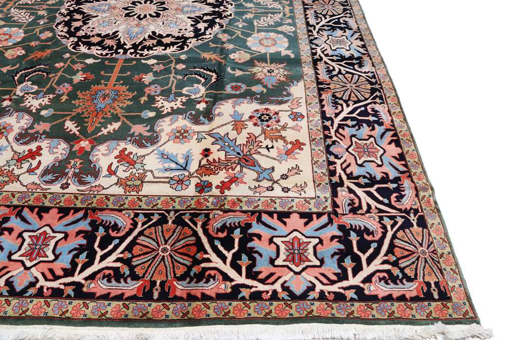 Persian rug Heriz