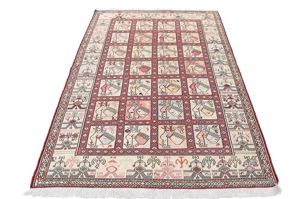 Persian rug Kelim