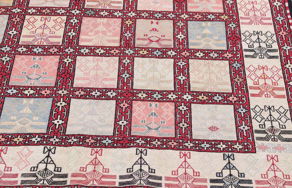 Persian rug Kelim