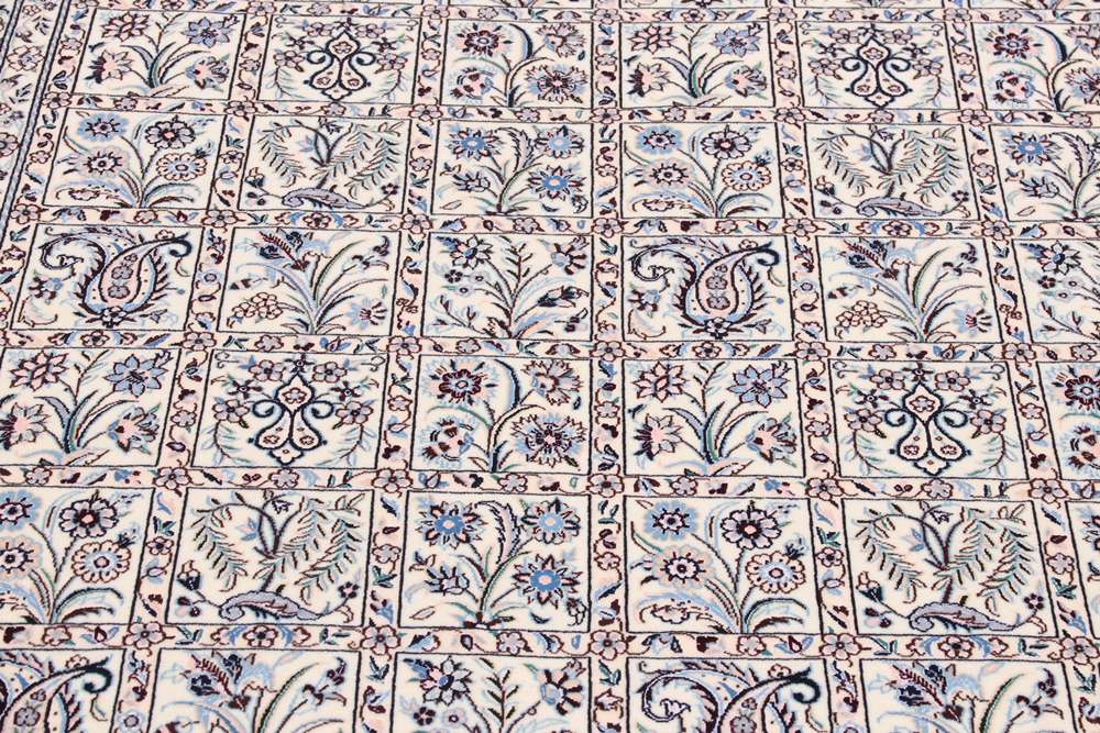 Persian rug Nain