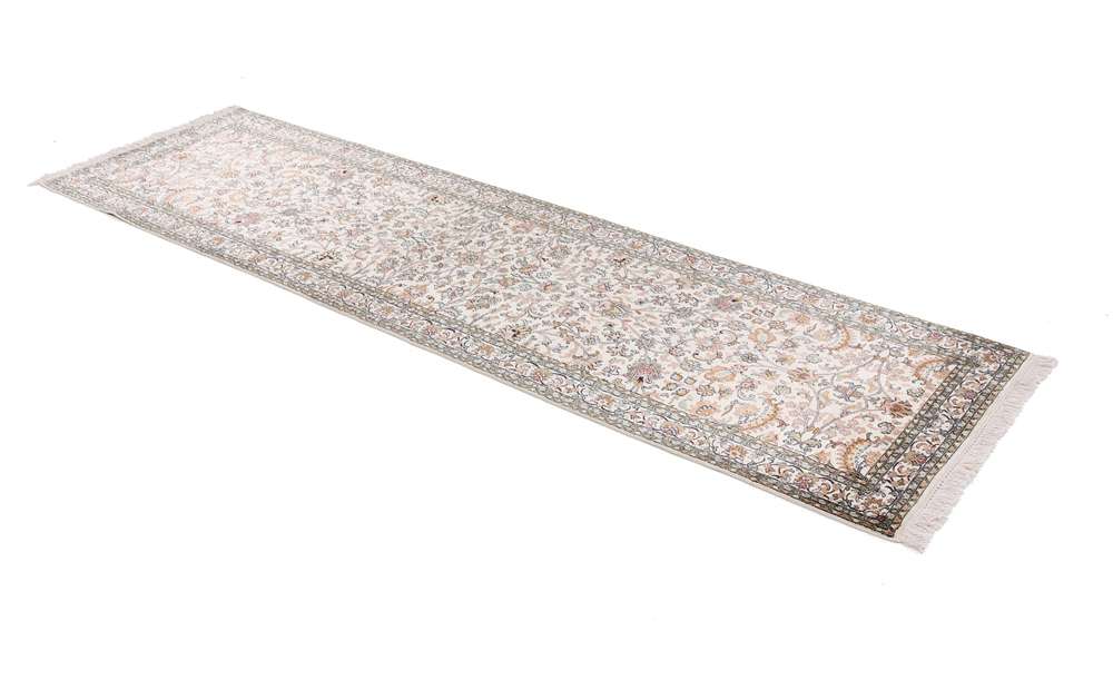 Oriental rug Kashmir