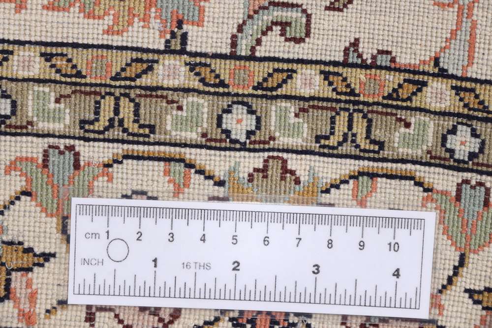 Oriental rug Kashmir