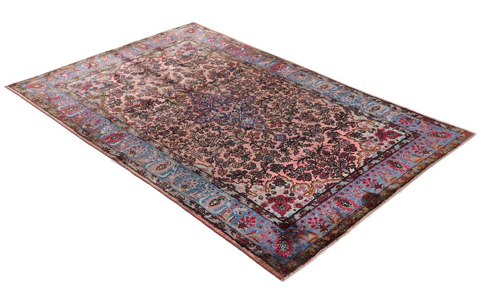 Persian rug Kashan