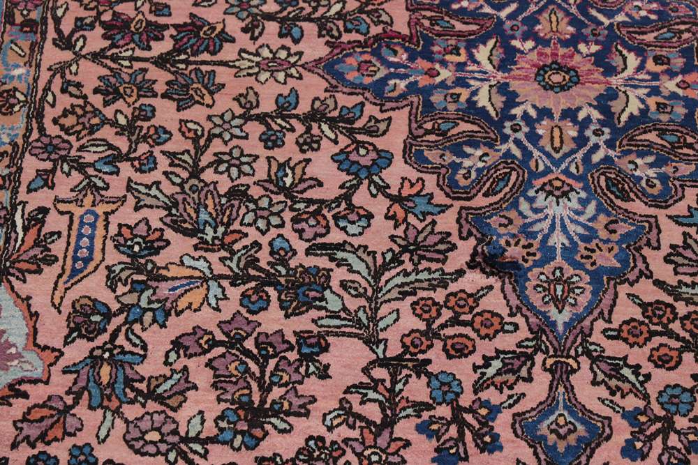 Persian rug Kashan