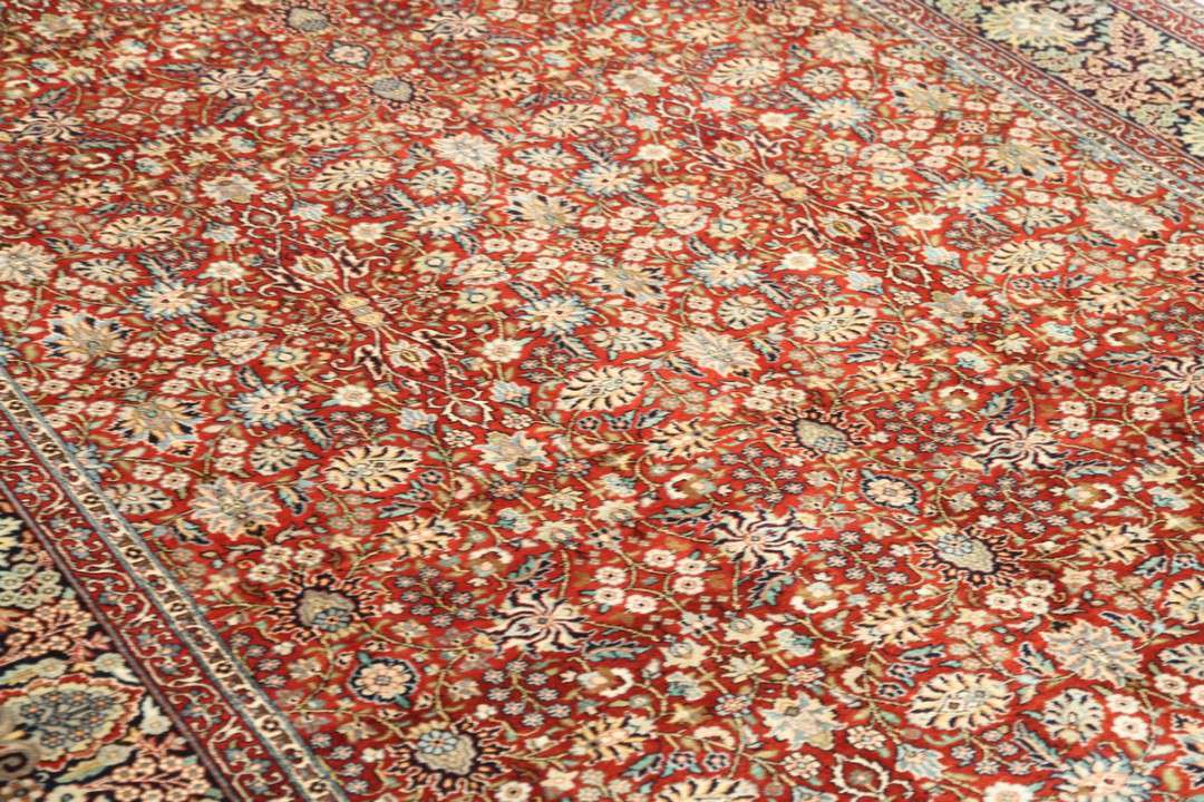 Oriental rug Kashmir