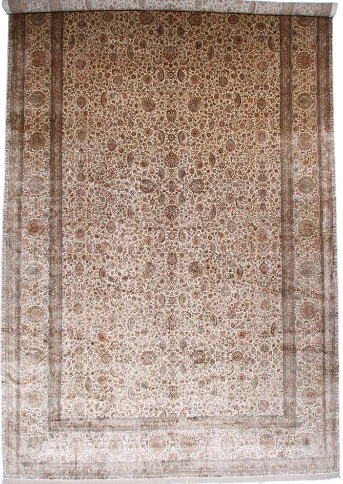 Oriental rug Kashmir
