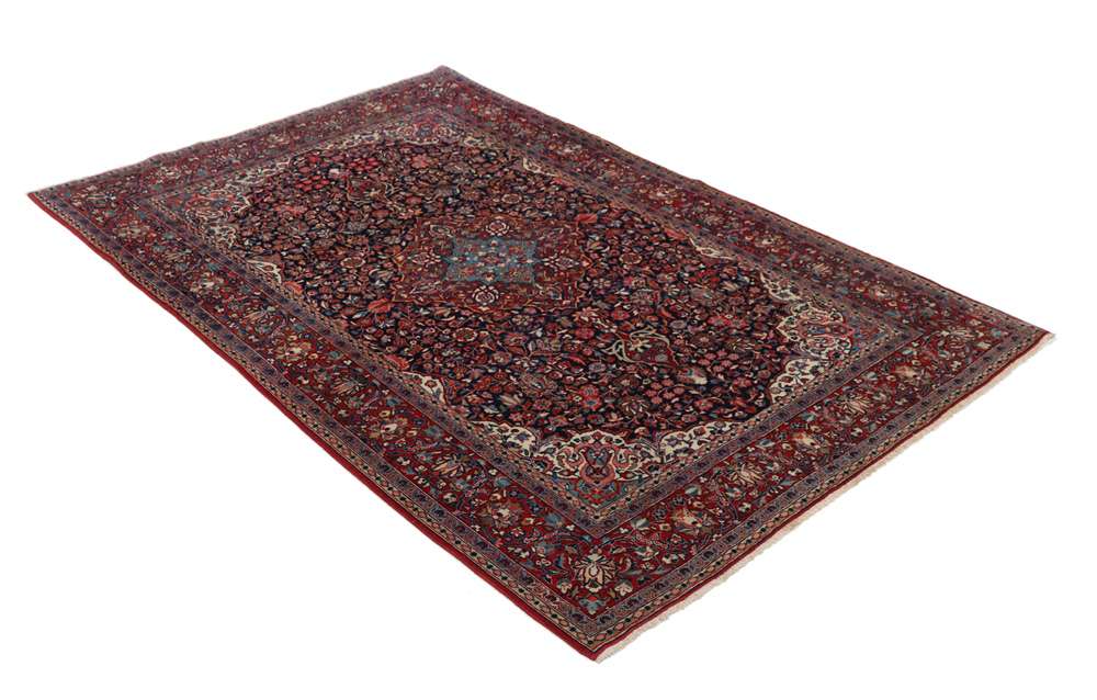 Persian rug Kashan