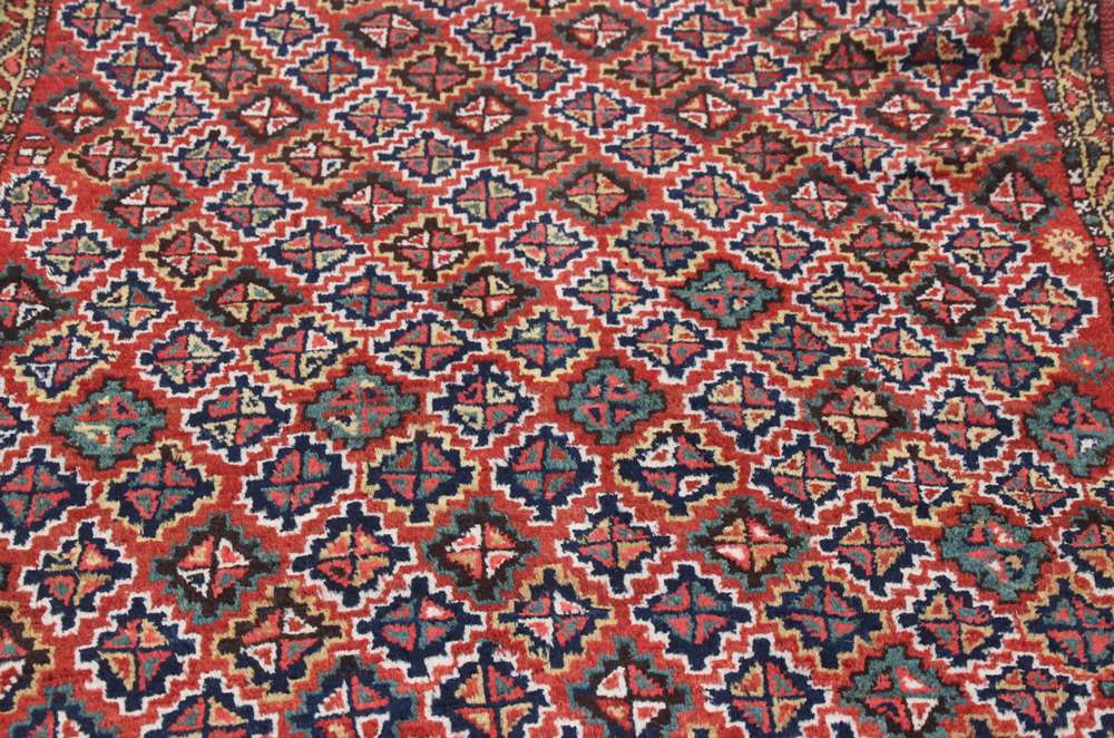 Persian rug Gochan