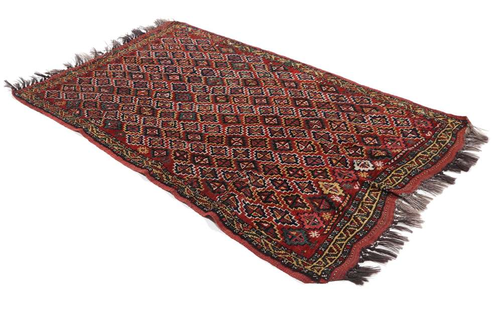 Persian rug Gochan