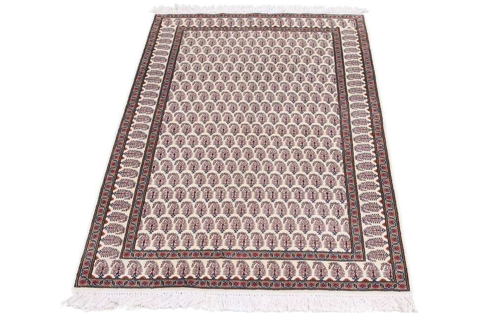 Oriental rug Kashmir