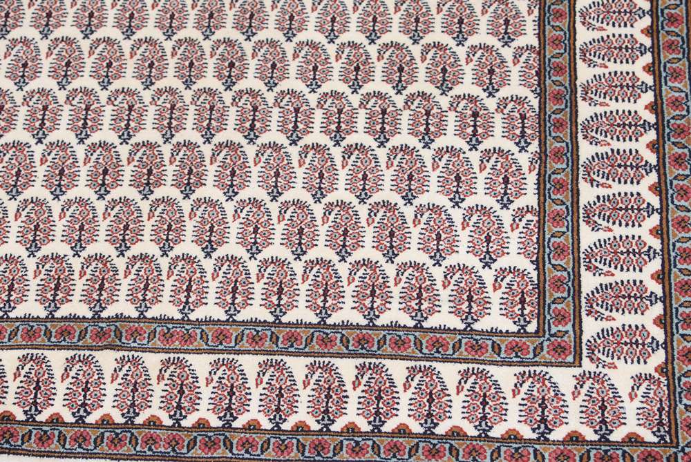 Oriental rug Kashmir