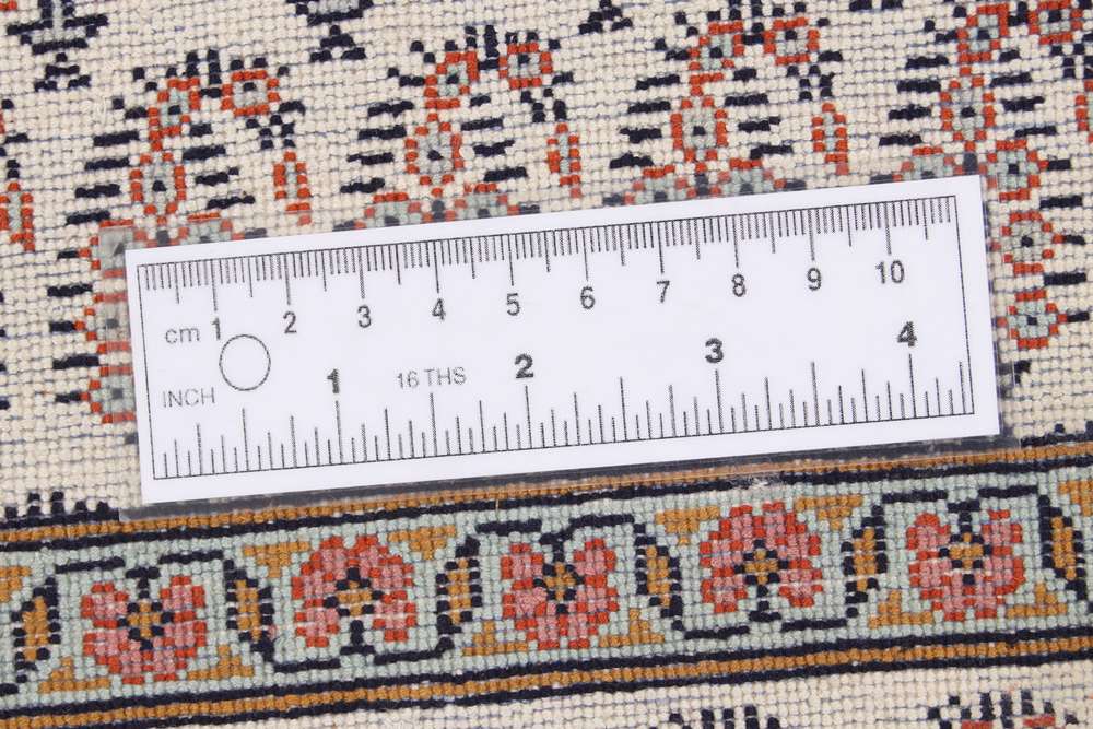 Oriental rug Kashmir