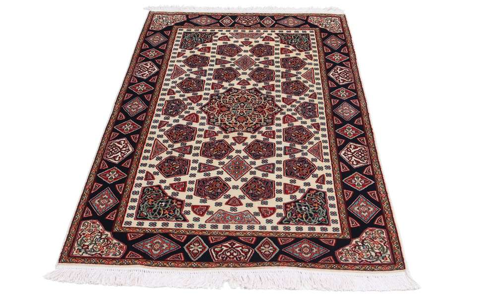 Oriental rug Kashmir