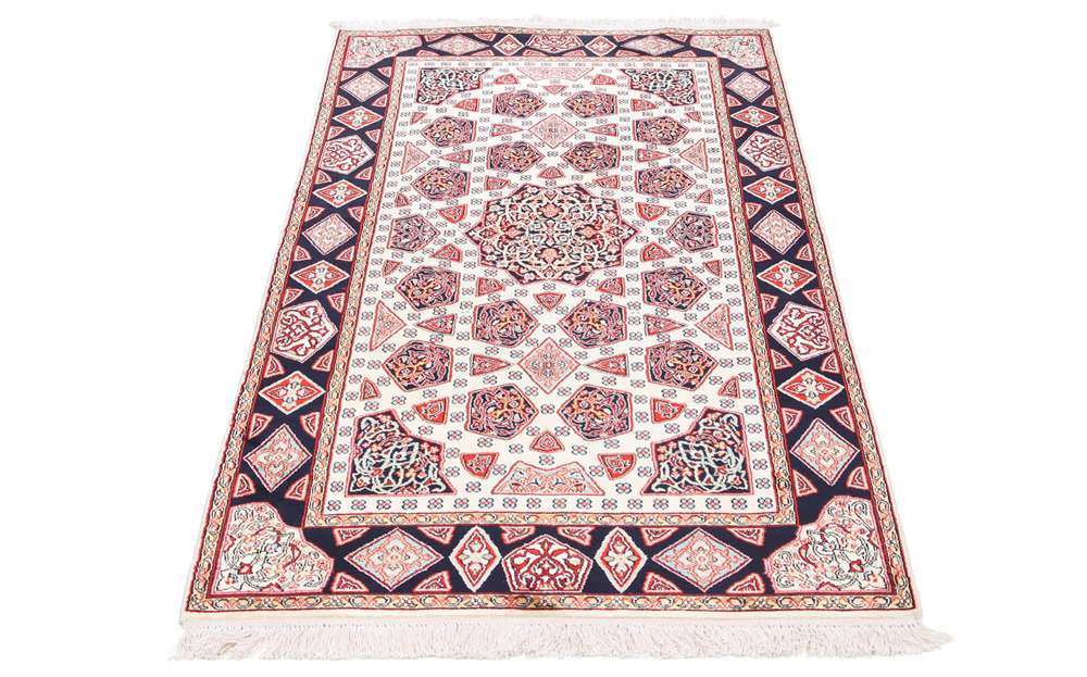 Oriental rug Kashmir