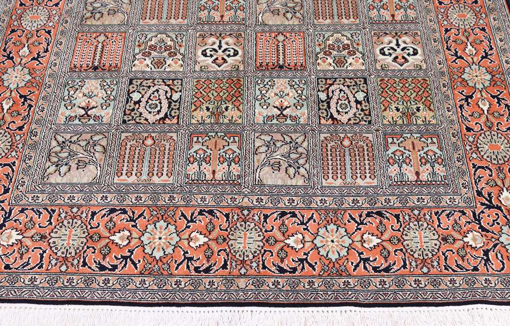 Oriental rug Kashmir