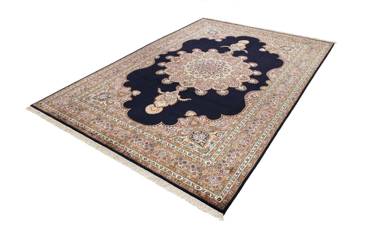 Oriental rug Kashmir